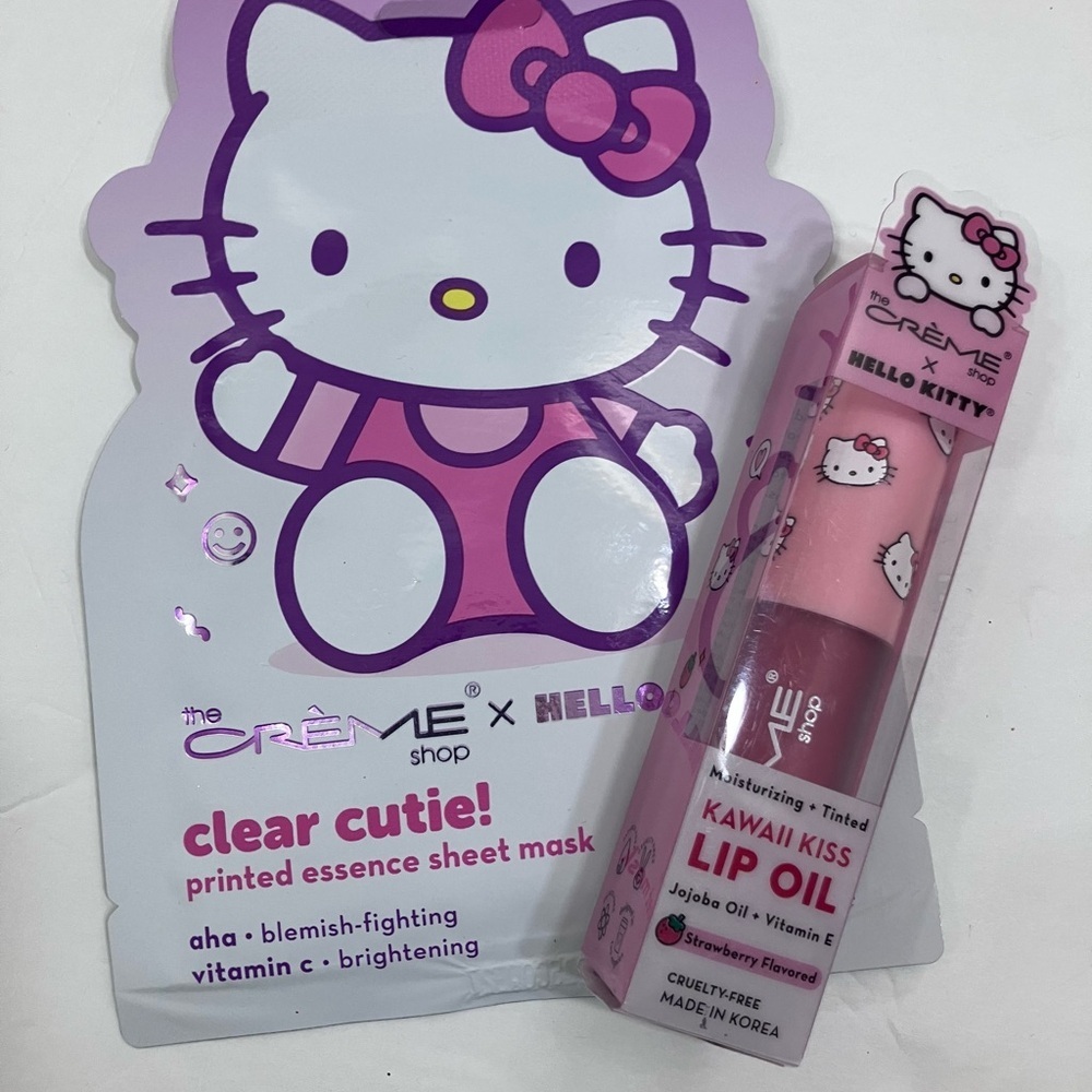 Hello Kitty Mask/Lip Oil - Picture 4 of 5